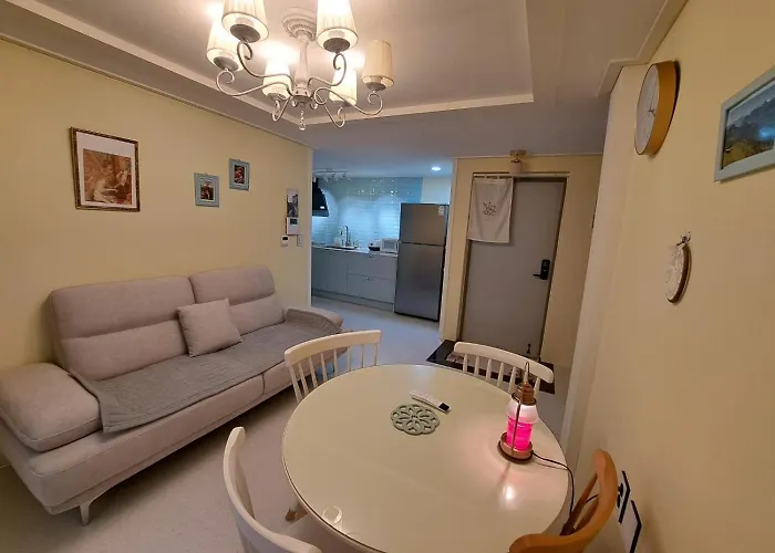 Renee House * Seoul