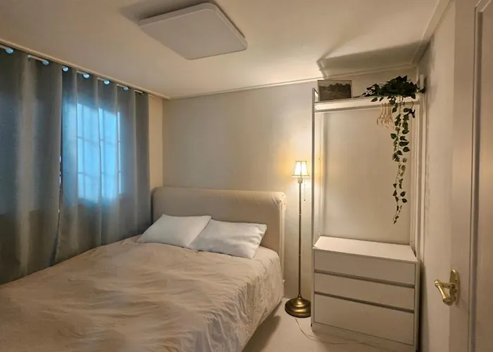 Villa Renee House *