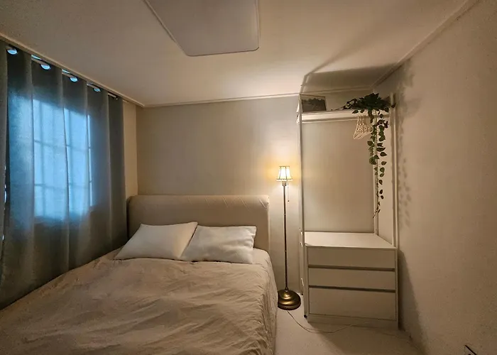 Renee House Villa *
